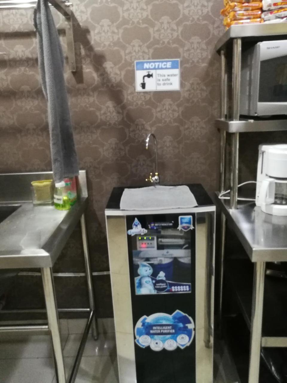 Homiestay Джакарта Екстериор снимка